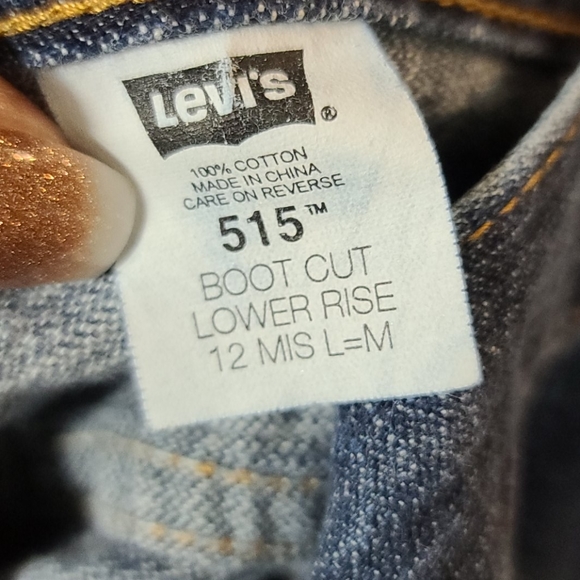 Levi's 515 Boot Cut Low Rise Jeans - Picture 5 of 9